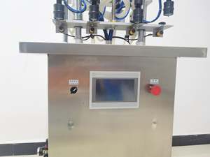 Machine de remplissage de parfum sous vide, machine de production d'huiles essentielles, machine de remplissage de parfum 4 têtes semi-automatique - Product Image 5