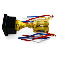 Trofeo personalizado de resina dorada para fútbol y baloncesto, grabado de fábrica, venta al por mayor