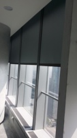 Persiana enrollable eléctrica SOMFY al por mayor, cortina con guía de riel para fachada de edificio comercial