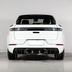 Kit de diffuseur arrière en fibre de carbone sèche style Turbo GT avec embouts d'échappement centraux pour <span class=keywords><strong>Cayenne</strong></span> 9YA Coupé 2018-2024 - Product Image 3