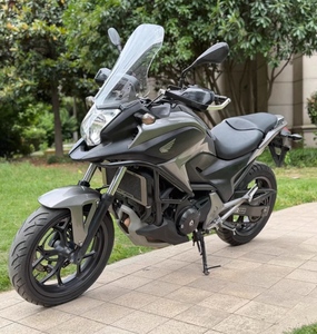 Utilisé pour la <span class=keywords><strong>Honda</strong></span> <span class=keywords><strong>NC750x</strong></span> 2015. 750 cm³. Motos de rue d'occasion de haute qualité - Product Image 1