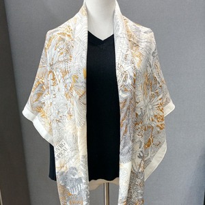 Bufanda de Seda y Lana, Mezcla de Cachemira, Elegante para Otoño e Invierno, Cálida, Suave y Ligera, Venta al Por Mayor - Product Image 3