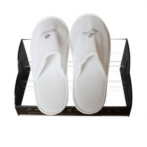 Chaussons de bain d'hôtel de haute qualité pour femmes, légers et confortables, personnalisables, jetables, pour le voyage - Product Image 1
