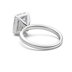 Bague de Fiançailles et de Promesse pour Femme Dylam, Style Classique, Bijoux Fins, Argent 925 de Qualité Supérieure, Zircon Cubique 5A Rectangulaire 4.0ct - Product Image 3