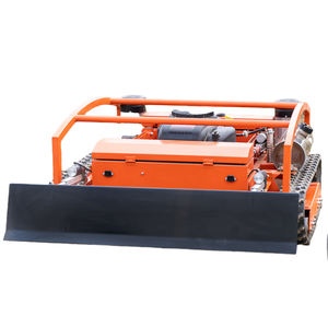 Désherbeuse professionnelle quatre temps avec positionnement GPS et excellente stabilité, très appréciée des clients - Product Image 1