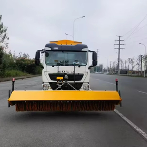 Esparcidor inoxidable 316L quitanieves 5000L Capacidad - Product Image 1