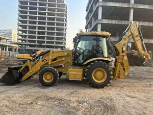 Chargeuse-pelleteuse JCB 5CX/4CX/3CX d'occasion, modèle 2019, capacité de charge nominale de 3 tonnes, puissance de 92 kW, chargeuse sur pneus 4x4 - Product Image 4
