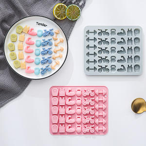 Moldes de Silicona Antiadherentes para Repostería, Aptos para Alimentos, Reutilizables, Lindos Moldes Magnéticos de Silicona para Chocolate, Dulces y Hielo - Product Image 5