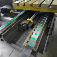 Centre d'usinage vertical CNC VMC1160 4 axes à commande numérique, directement de l'usine, pour l'usinage de pièces automobiles, service OEM