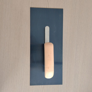 Giá bán buôn thép carbon bền <span class=keywords><strong>trowel</strong></span> bê tông hoàn thiện hồ bơi <span class=keywords><strong>trowel</strong></span> với tay gỗ - Product Image 1