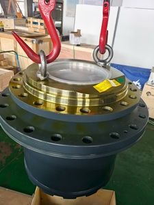 MB F80 147 K125FBV Reducer Assembly for Crawler <b>Walking</b> <b>Machinery</b> for Construction Usage Color Red - Product Image 2