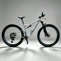 XACD a fabriqué un cadre de vélo à suspension en titane avec des embouts de tige de pédalier UDH et un tube de direction ID52.