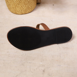 Sandali Casual Estivi da <span class=keywords><strong>Donna</strong></span> Personalizzati OEM Private Label 2026 Nuovi Antiscivolo con Anello per Dito, Cinturino Incrociato, Color Block, Punta Aperta e Tacco Basso - Product Image 6