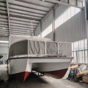 Barco de pasajeros con vista en catamarán de aluminio de 39 pies con asientos de mesa y bar - Product Image 2
