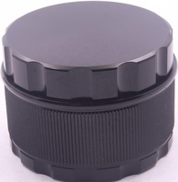 Individualisierbarer 2,5 Zoll 4-Teiliger Kräutermühle 63 mm Metall Gewürzmühle für Raucherzubehör