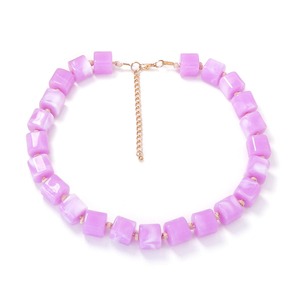 Collar de Resina en Oferta, Joyería Hecha a Mano, Accesorio de Moda para Uso Diario y Colección de Regalos, Disponible a Precio de Exportación - Product Image 3