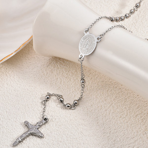 <span class=keywords><strong>Collana</strong></span> <span class=keywords><strong>Rosario</strong></span> Vintage Religiosa con Croce e Charm della Vergine Maria <span class=keywords><strong>in</strong></span> Acciaio Inossidabile Dorato per Uomo e Donna - Product Image 4