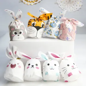 新製品50個/ロットかわいいウサギの耳バッグビスケットプラスチックキャンディーギフトバッグとデザートベーキングアクティビティパーティー装飾用品