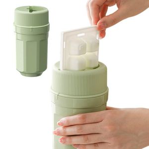 แม่พิมพ์ทำน้ำแข็งแบบกดมือเดียว รุ่น New Cubes สำหรับฤดูร้อน เหมาะสำหรับผู้หญิง - Product Image 4