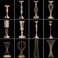 Centres de table en métal doré, fleurs artificielles de mariage, chemin de perles de décorations de mariage