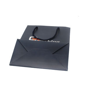 Embalaje OEM de papel artístico de 250gsm, embalaje de ropa personalizado, regalo azul, bolsa de papel de fondo cuadrado para compras - Product Image 6