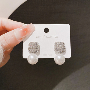Nouvelles Boucles <span class=keywords><strong>d</strong></span>'Oreilles Élégantes Carrées en Imitation Perle Champagne, Simples et Personnalisées pour Femmes et Filles - Product Image 5