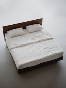 Cama Doble de Madera Sólida de Nogal Negro Norteamericano para Recámara Principal, Sin Suspensión, Origen Chongqing - Product Image 2