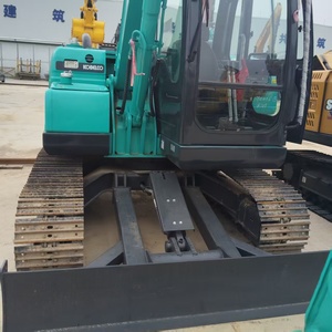 Excavatrice Kobelco SK75-8 d'occasion avec godet de 0,4 m³ pour travaux de terrassement agricole et municipal - Product Image 3