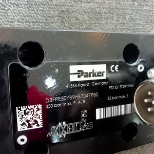 Cilindro Hidráulico Parker 125C JJ HMIRN 19MC50M2244 con Carrera de 240 mm para Uso Mecánico - Product Image 3