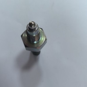 Interruptor de Luz de Reversa Mercedes-Benz A1695450006 KW560270, Interruptor Térmico para Vehículos de Trabajo Mediano - Product Image 3