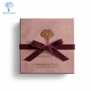 Boîte cadeau rigide, boîte pour huiles essentielles, boîte à parfum, doublure en velours, laminage mat gaufré, boîte cosmétique personnalisée - Product Image 3