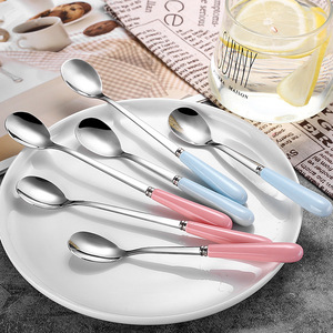 ช้อนสแตนเลส 304 ด้ามเซรามิก ลายส้มโอหลากสี ช้อนยาวสำหรับผสมน้ำแข็ง/กาแฟ - Product Image 3