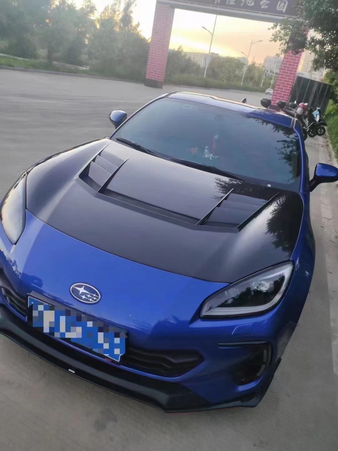 トヨタ GR86 ZN8・スバル BRZ ZD8 用カーボンファイバー ボンネット