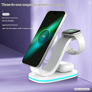 <span class=keywords><strong>Dernier</strong></span> stock QI2 15W chargeur sans fil à charge rapide 3 en 1 chargeur sans fil magnétique pour Phone16 pour montres pour <span class=keywords><strong>airpods</strong></span> - Product Image 4