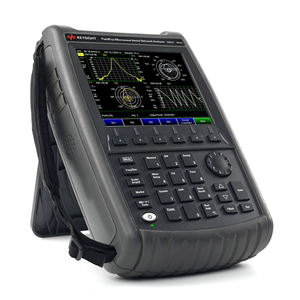 Analyseur de réseau vectoriel à micro-ondes portable Keysight N9927A FieldFox 18 GHz avec <span class=keywords><strong>2</strong></span> ports intégrés Instrument de mesure électronique - Product Image 4