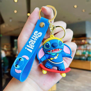 新着 3D スティッチ キーホルダー かわいい漫画 ソフト<span class=keywords><strong>PVC</strong></span>キーリング 亜鉛合金バックル 学生用バックパックペンダント スティッチ人形キーチェーン - Product Image 1