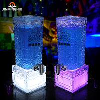 Distributeurs de boissons en acrylique cylindriques carrés grande capacité avec robinet et tour à bière LED pour boîte de nuit