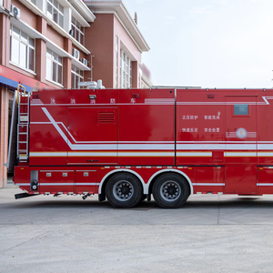 Scenic Spots 2800L Camionnette robuste <span class=keywords><strong>Camion</strong></span> <span class=keywords><strong>de</strong></span> pompiers <span class=keywords><strong>de</strong></span> forêt Ramassage <span class=keywords><strong>de</strong></span> réservoir d'eau pour <span class=keywords><strong>Scania</strong></span> - Product Image 5