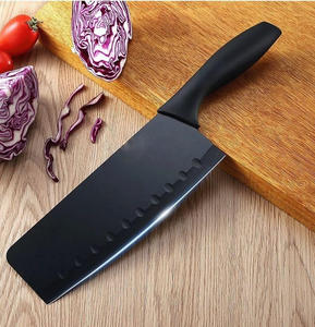 Juego de Cuchillos de Cocina de Acero Inoxidable de 7 Piezas con Bloque y Tijeras con Mango de Plástico Negro - Product Image 3