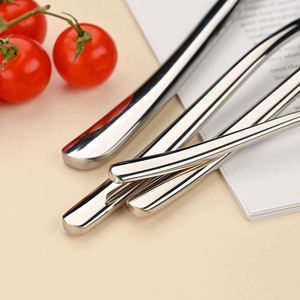Juego de Cubiertos de Acero Inoxidable Coreano 304 de Alta Calidad y Durabilidad para Uso en Hoteles y Restaurantes, Apto para Lavavajillas - Product Image 5