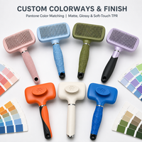 Brosse de toilettage auto-nettoyante pour animaux de compagnie, respectueuse de la peau, pour l'élimination des poils de chiens et de chats, fabriquée par ODM Factory