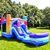 Château gonflable commercial extérieur en PVC effet marbre avec toboggan aquatique et piscine, combo pour enfants et adultes
