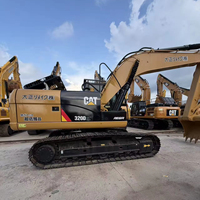 Excavatrice sur chenilles hydraulique CAT 320D2L d'occasion de 20 tonnes, faible nombre d'heures, certifiée CE EPA, bon état
