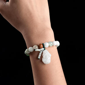 หยกพม่าแท้ธรรมชาติ หยกปี่เซียะ สร้อยข้อมือหยกสำหรับผู้หญิง ขายส่ง SL60 - Product Image 4