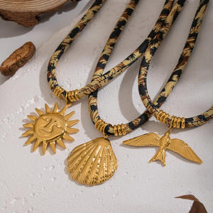 Collier en acier inoxydable plaqué or, style Art déco occidental, avec pendentifs DIY en forme de coquillage, de griffe de crabe et de léopard, vente en gros de bijoux - Product Image 5