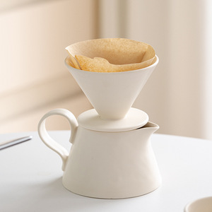 Tasse à café filtrante en grès lavée à la main, style crème personnalisé, design moderne et simple, couleur unie, cadeau pour les amies avec logo - Product Image 1