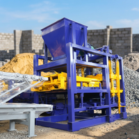 Ligne de production de blocs de béton, de pavés et de bordures automatiques QT4-25 à moteur diesel, triphasée, en promotion