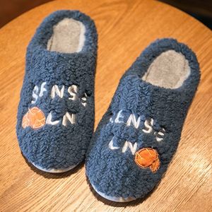 Semelle TPR Premium pour Femme, Design de Créateur pour Pantoufles, Nouveau Modèle Hiver, Fourrure Douce et Pelucheuse pour Femme, Produit de Bonne Qualité - Product Image 4