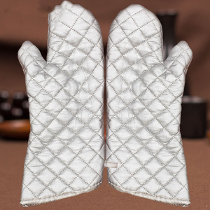 Silver Heat-Resisting Thick Cotton Kitchen Oven Mitts Printed Cooking <b>Gloves</b> for Baking and BBQ Custom Logo Silicone Material - Product Image 6