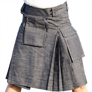 Kilt utilitaire gris en coton pour homme avec poches cargo, coupe classique, couleur unie, style européen - Product Image 1